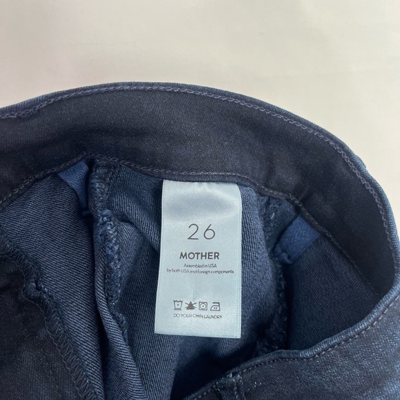 Mother Denim Slant Drama Long Dark Wash
Bootcut Jeans in After Party Size 26 - Picture 12 of 16